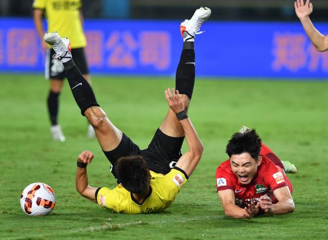 米乐M6官网-多拉多被重罚后河南醒了？成为强队路上再迎考验